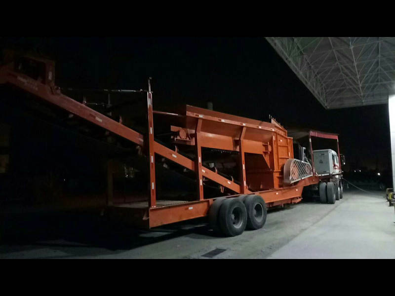 輪胎式移動破碎站 輪胎式移動破碎站