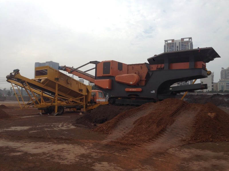 履帶式移動建筑垃圾破碎站 履帶式移動建筑垃圾破碎站