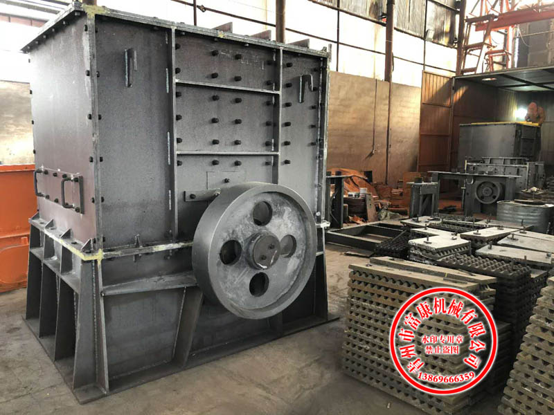 高效節能錘式破碎機 高效節能錘式破碎機